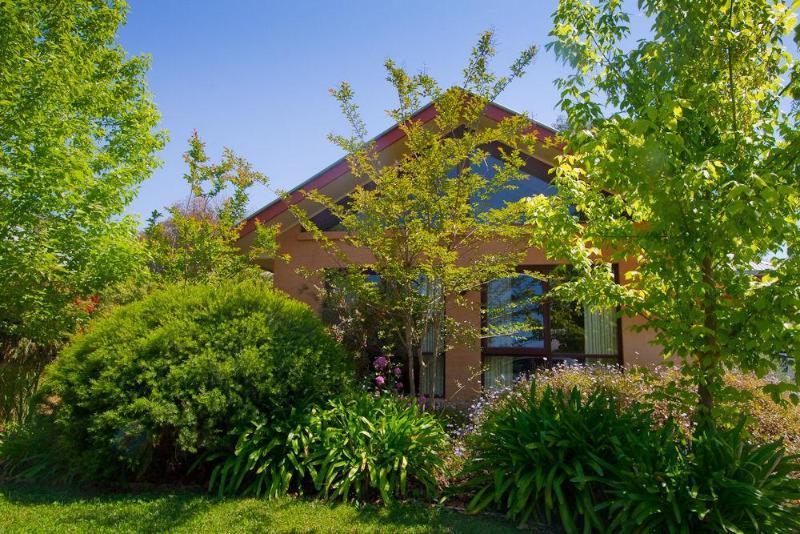 Perricoota Vines Retreat Hotel Moama Exterior foto
