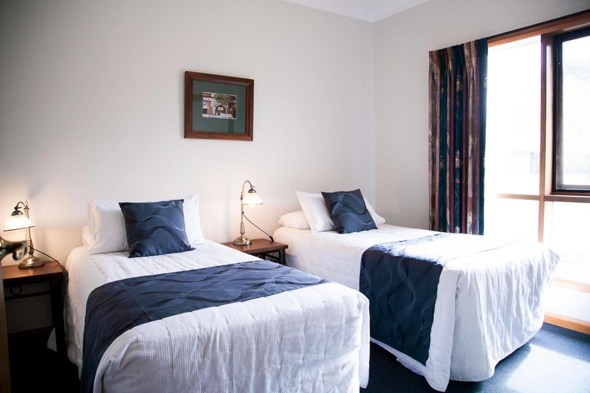 Perricoota Vines Retreat Hotel Moama Exterior foto